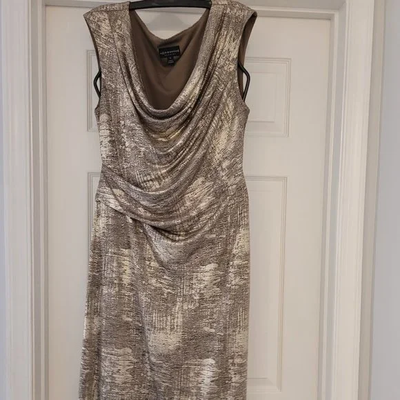 Gold mis-length dress Gold mis-length dress